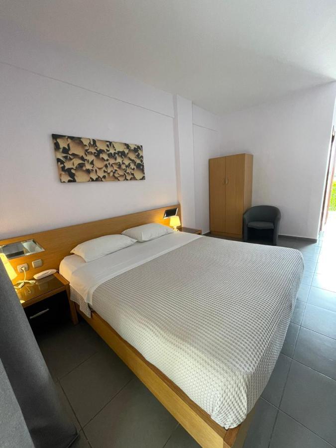 Αφροδίτη Hotel Neon Rysion Kültér fotó